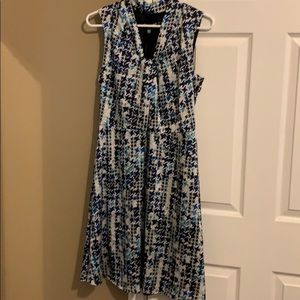 Beautiful Karl Lagerfield dress size 8 NWT